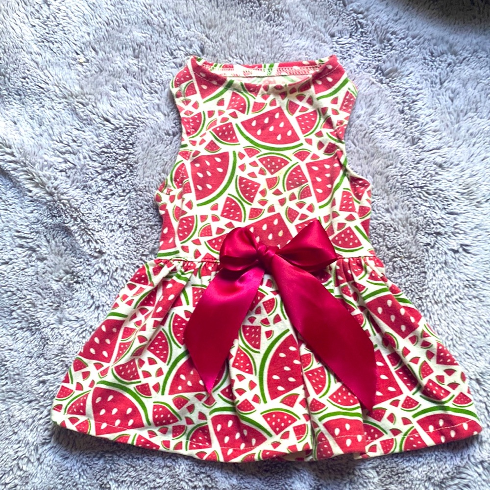 Dog dress size small